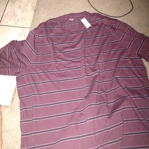 Old Navy Men's Go-Dry Cool Odor-Control Core Long-Sleeve T-Shirt 3-Pack